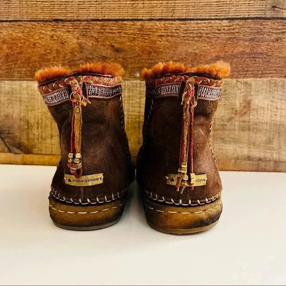 Laidback London Weather Resistant Nyali Moccasin Boot - Picture 6 of 11